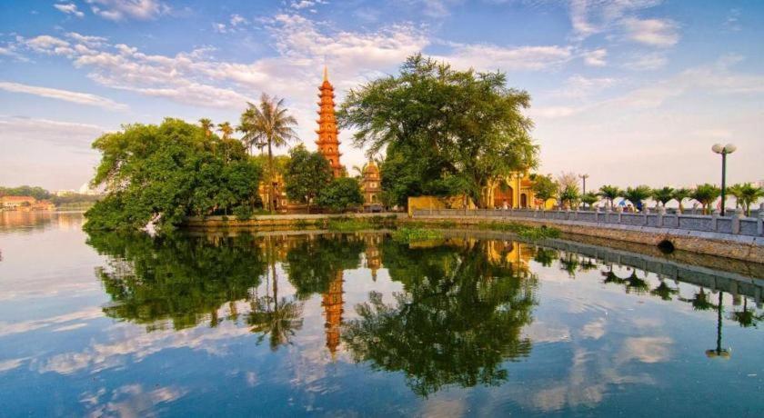 Tu Linh Palace 3*