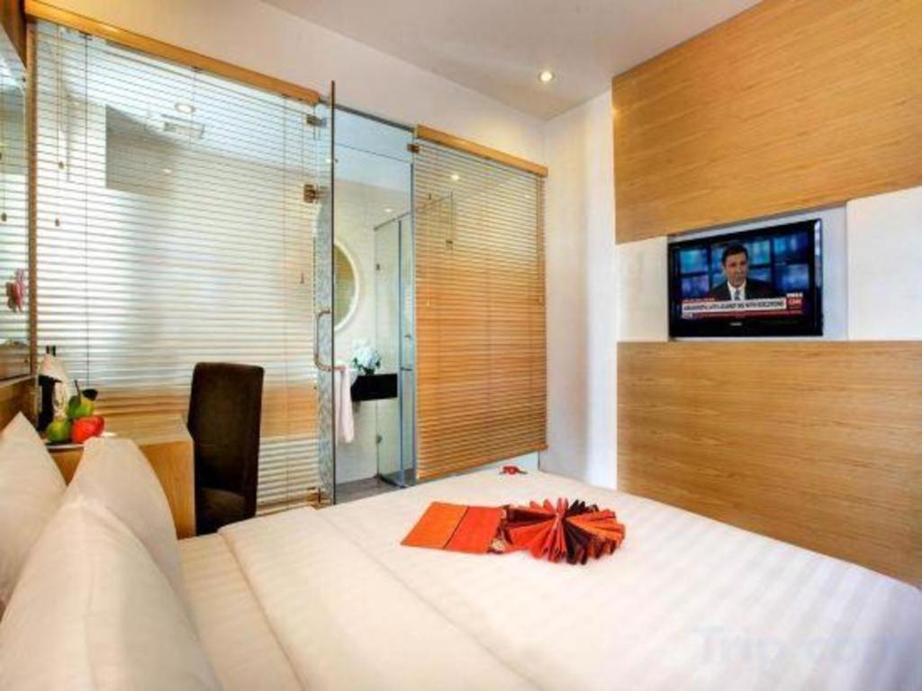 Hotel Tu Linh Palace